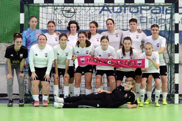 Hét játékos szerzett gólt a bajnokin- továbbra is 100%-os az U17-es futsal csapat!