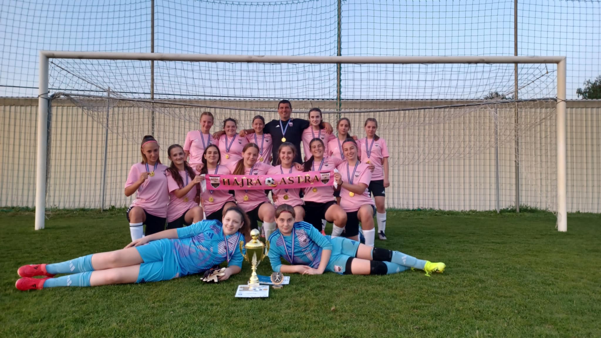 Az Astra HFC tornagyőztes U14-es leány csapata