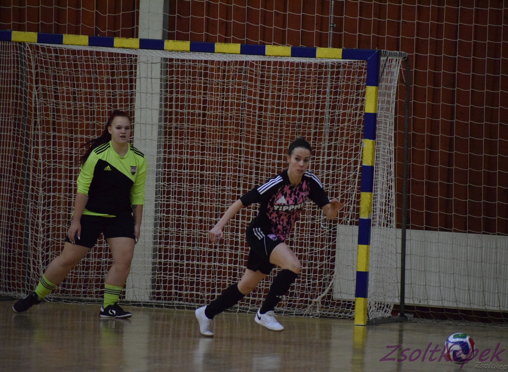 Astra-HFC-NBII-futsal-noi-csapat-budapest.