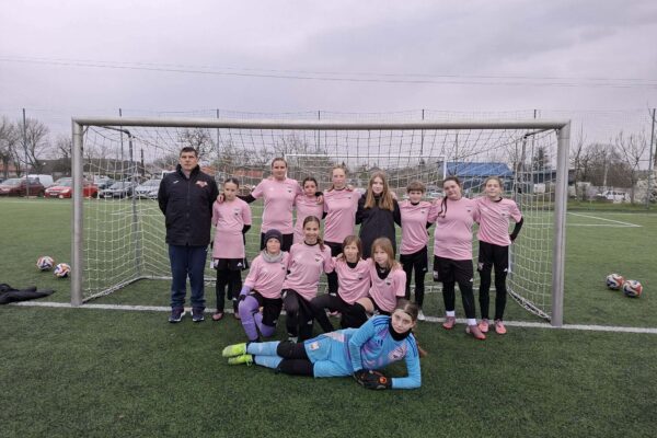 Astra-HFC-U14-leanyfoci-noifoci-Budapest-Gyomro-leany-utanpotlas