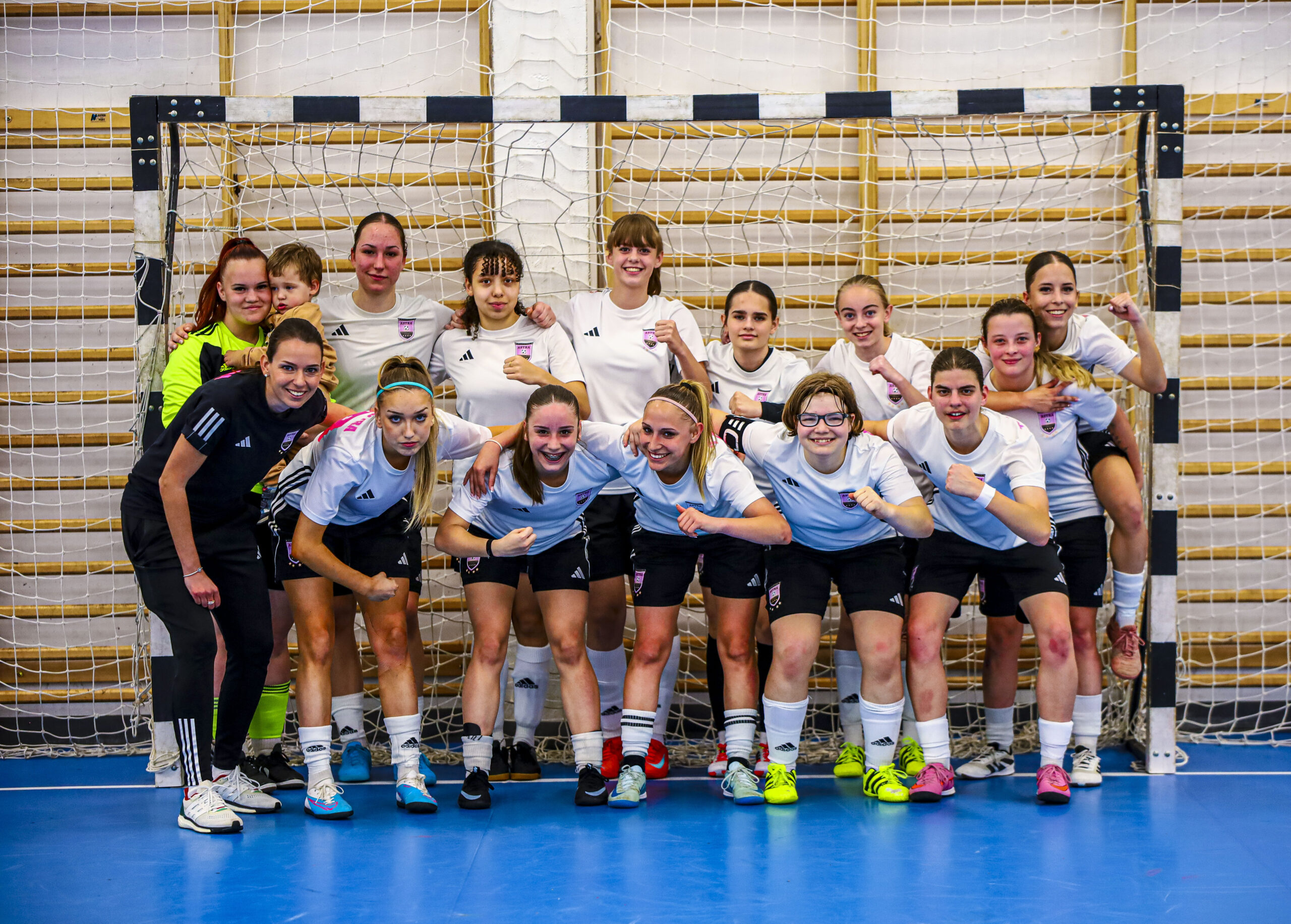 Astra-HFC-U17-futsal-eger-donto-futsal-noi-futsal