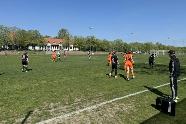 Astrahfc-noi-foci-noi-csapat-noi-labdarugas-NBII-noifoci-Budapest