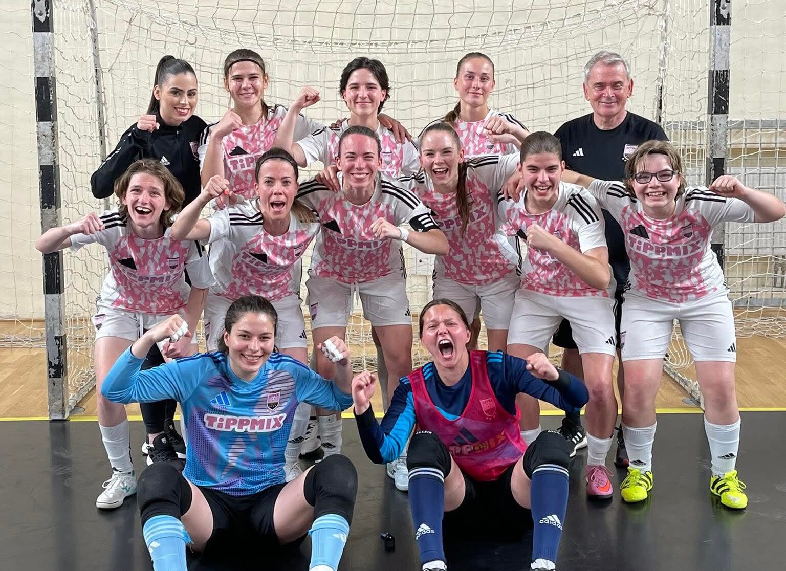 Astra-HFC-NBII-futsal-NBI-feljutas-noi-csapat-Budapest-noifutsal