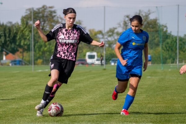 Astra-HFC-U19-noi-foci-lanyfoci-lany-csapat-utanpotlas